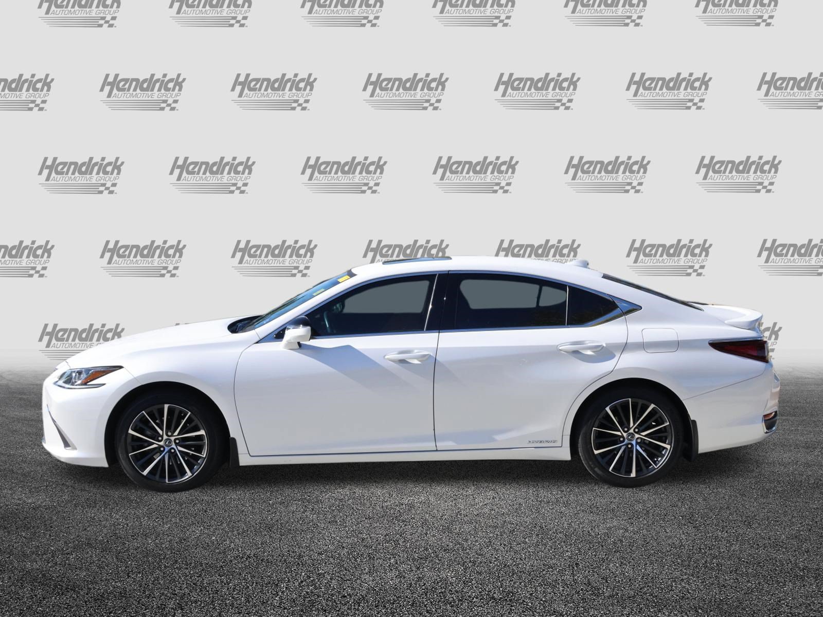 Certified 2022 Lexus ES 300h 300h Sedan