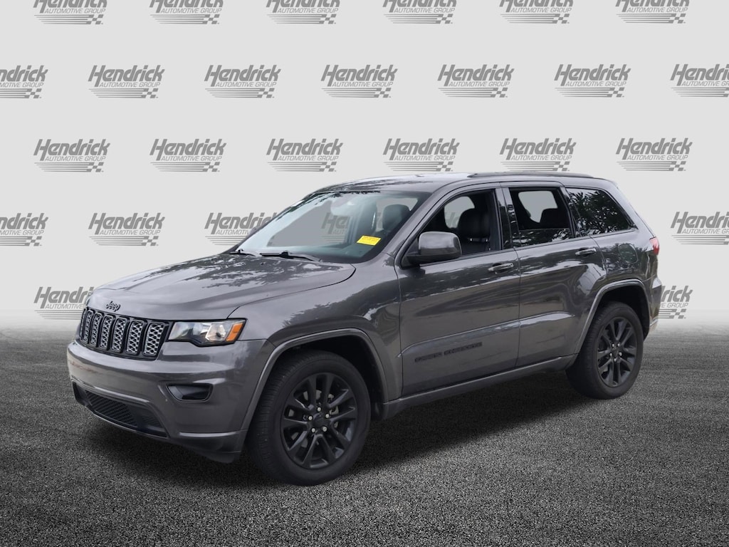 Used 2018 Jeep Grand Cherokee Altitude SUV