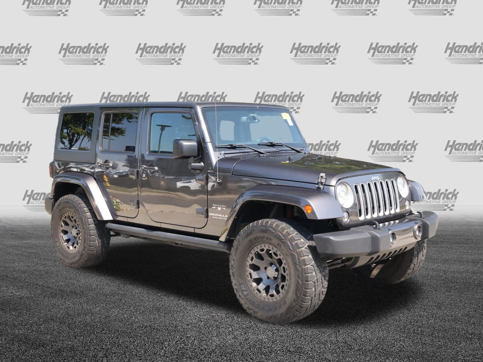 2017 Jeep Wrangler Unlimited Sahara SUV