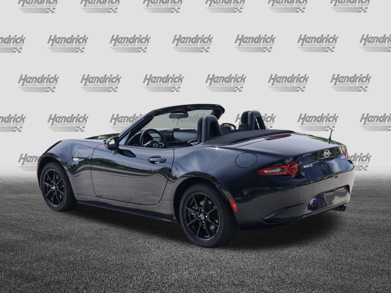 2023 Mazda MX-5 Miata Sport photo 5