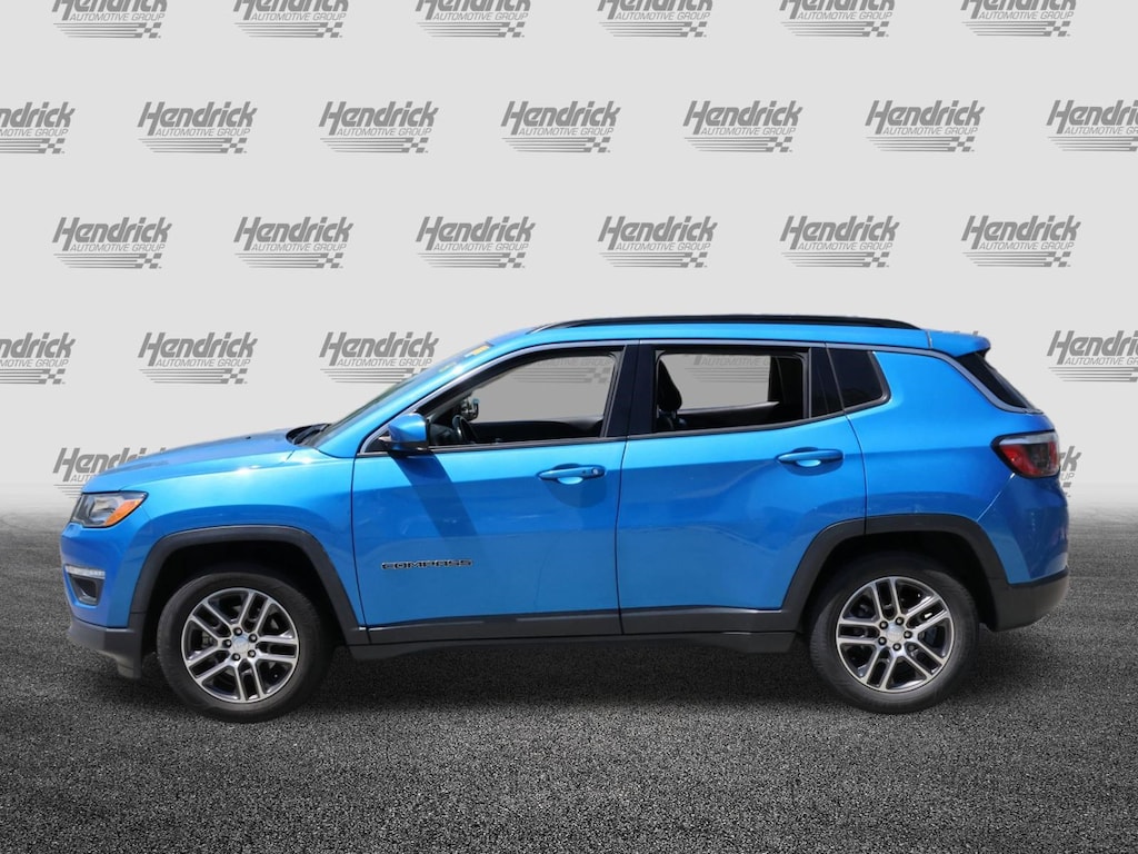Used 2020 Jeep Compass Latitude w/Sun/Wheel Pkg SUV