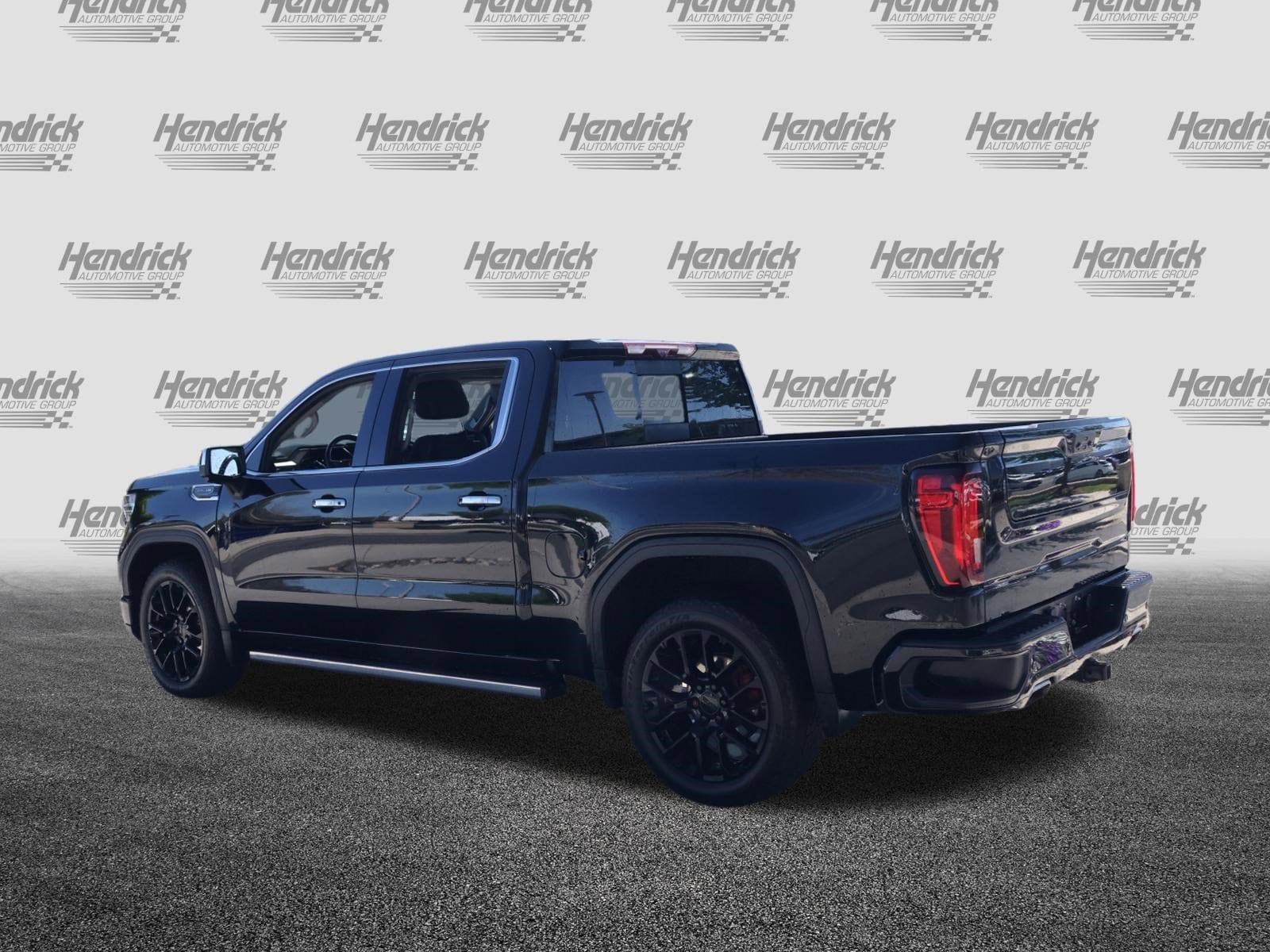 2023 GMC Sierra 1500 Denali photo 4