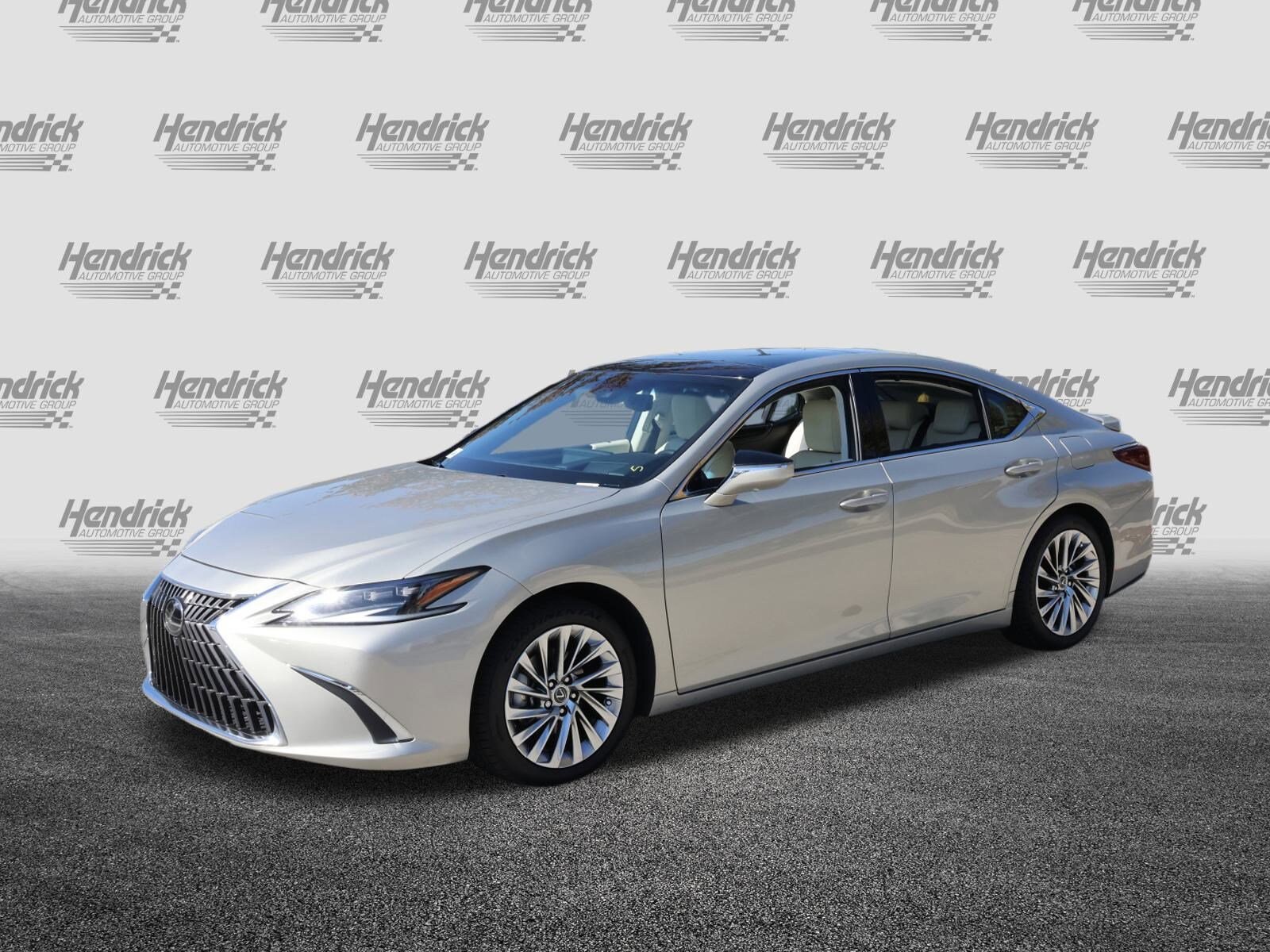 2022 Lexus ES 350 Ultra Luxury photo 4