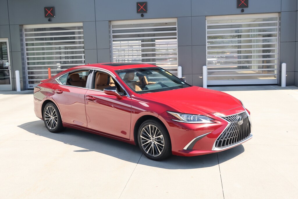 Used 2023 Lexus ES 350 Sedan