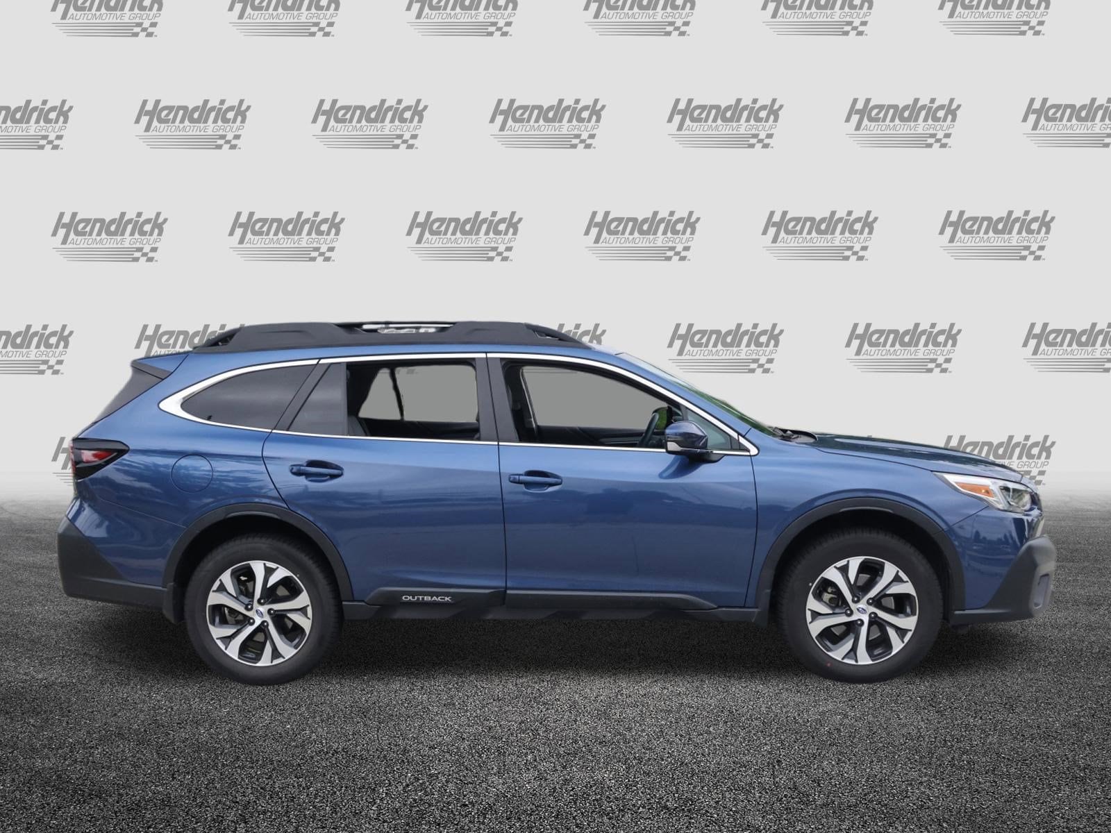 2020 Subaru Outback Limited photo 3