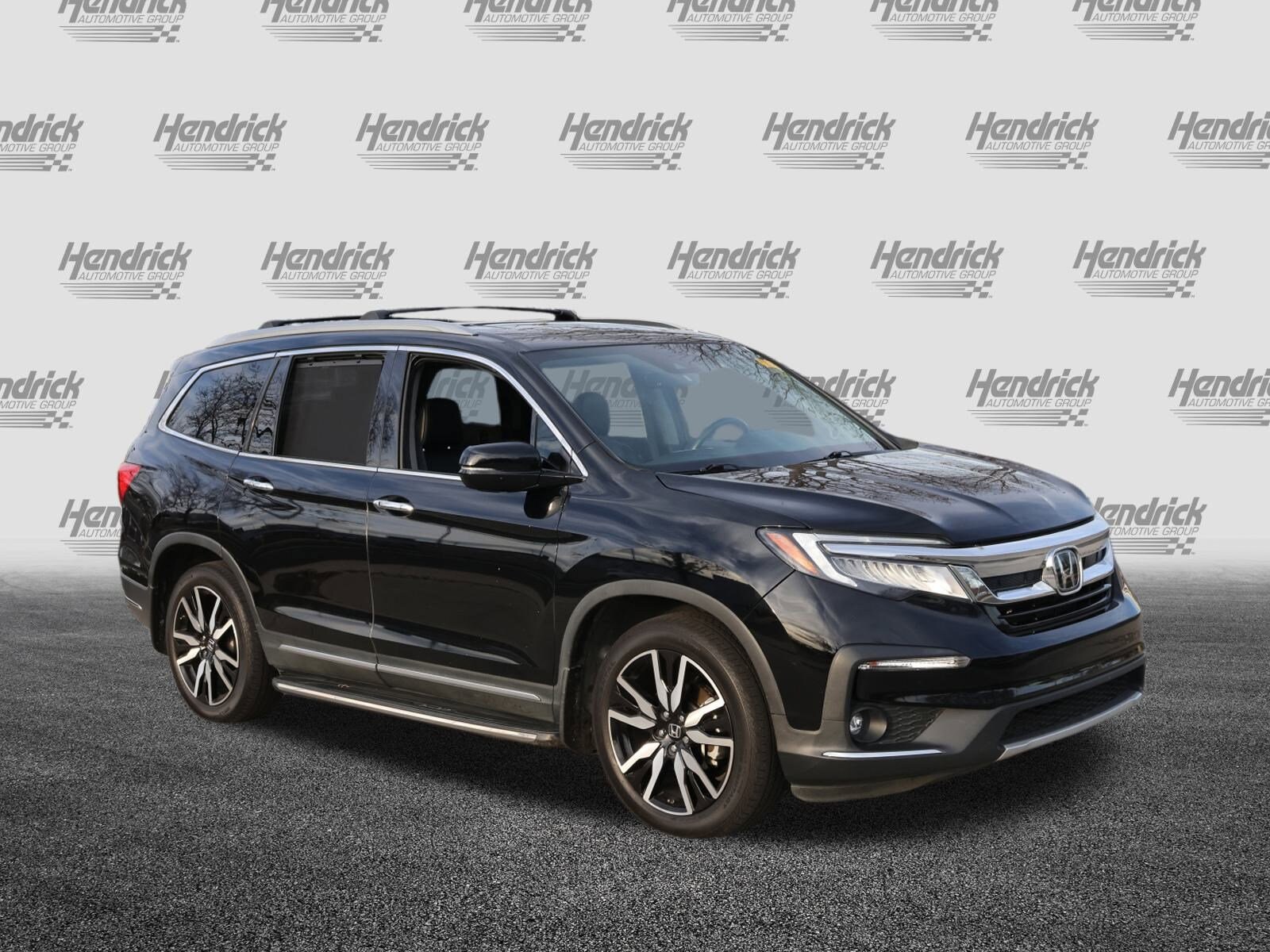 2019 Honda Pilot Touring photo 2