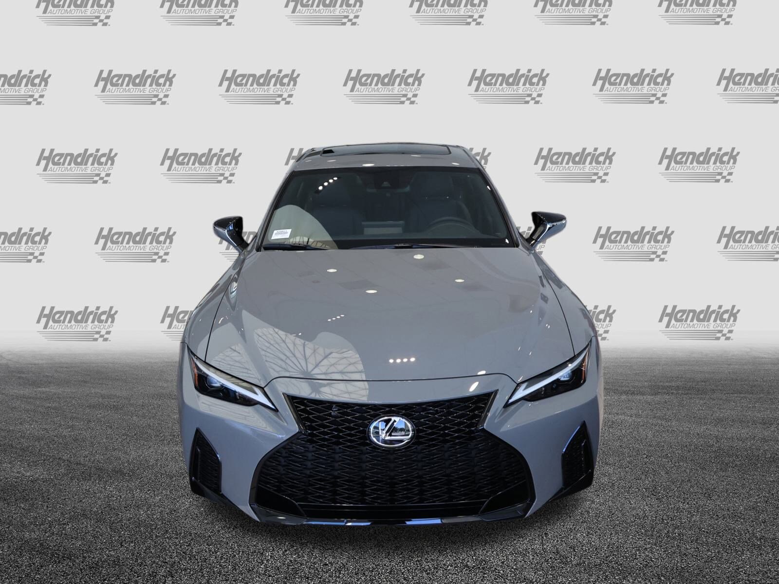 2025 Lexus IS 350 F SPORT photo 3