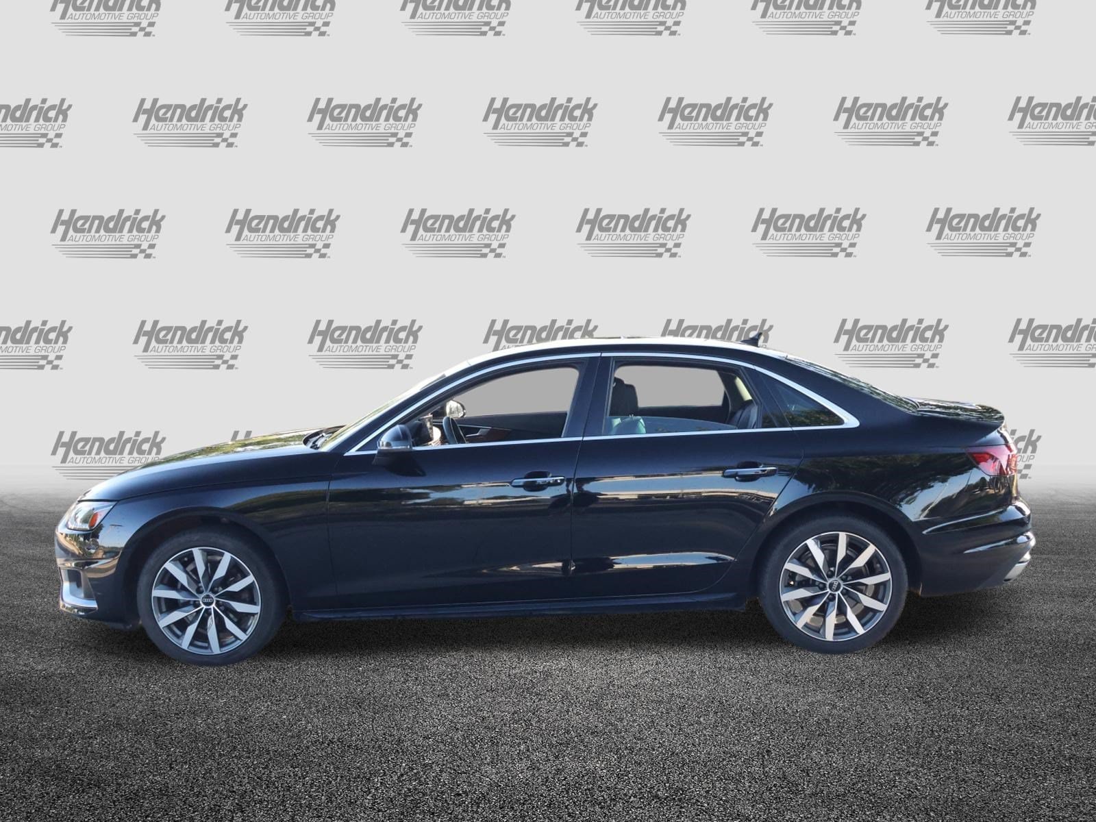 Audi A4 Sedan Premium