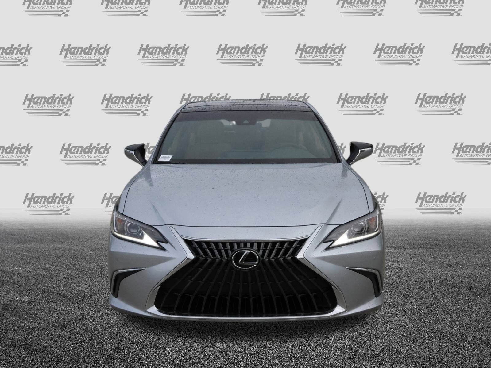2025 Lexus ES 350 photo 2
