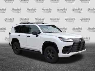 2025 LEXUS LX 700h