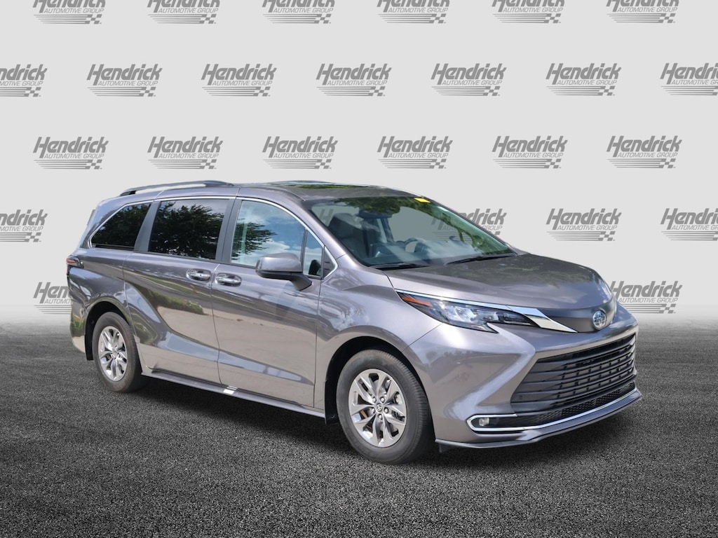 Used 2024 Toyota Sienna XLE Van Passenger Van