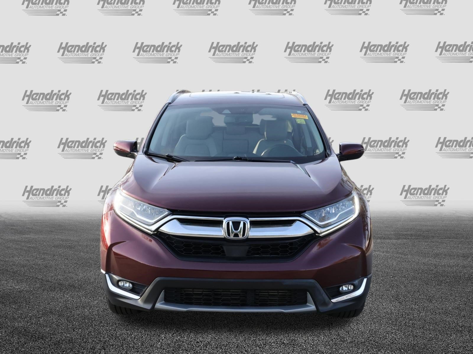 2017 Honda CR-V Touring photo 2