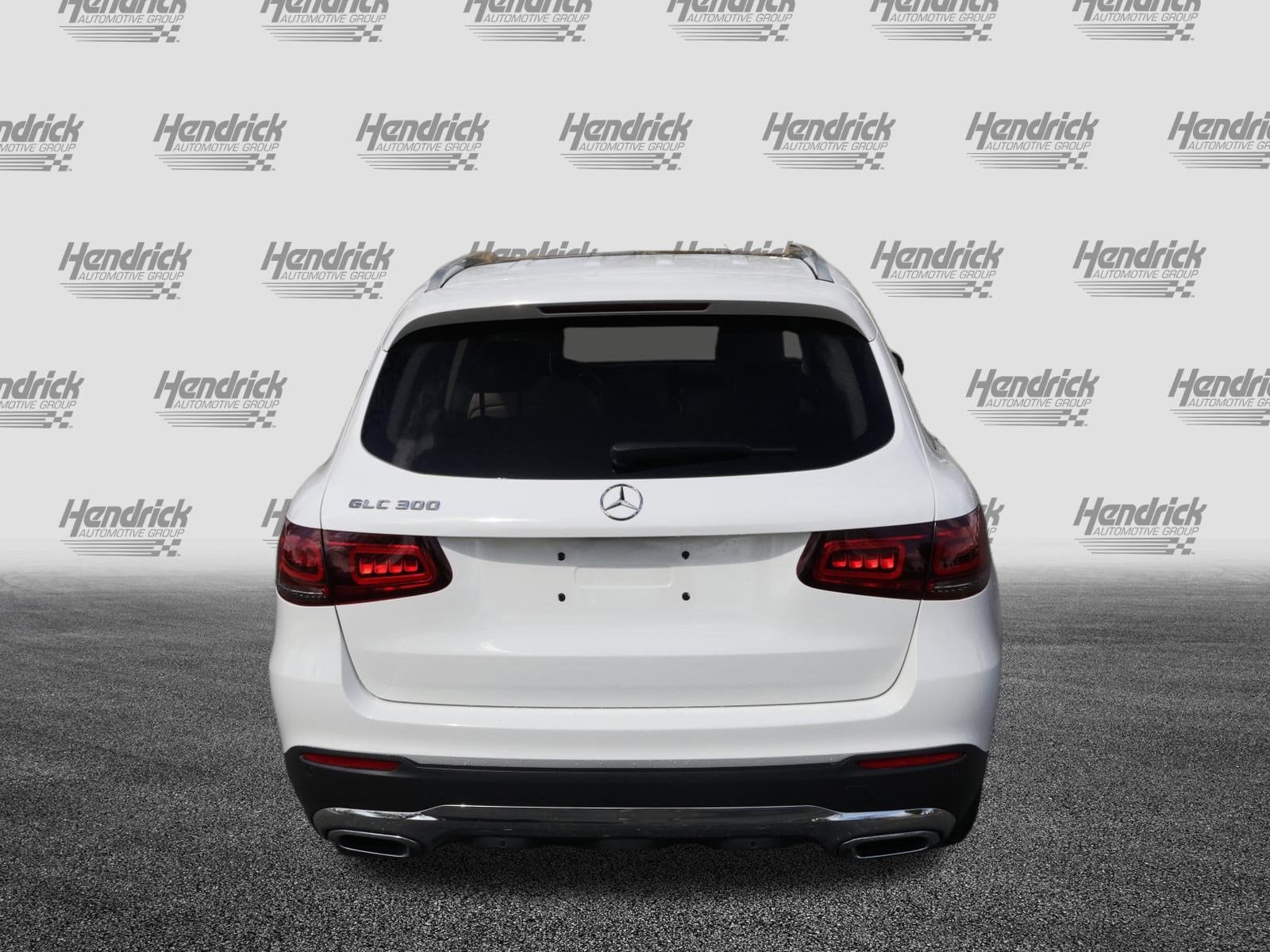 2022 Mercedes-Benz GLC 300 photo 6
