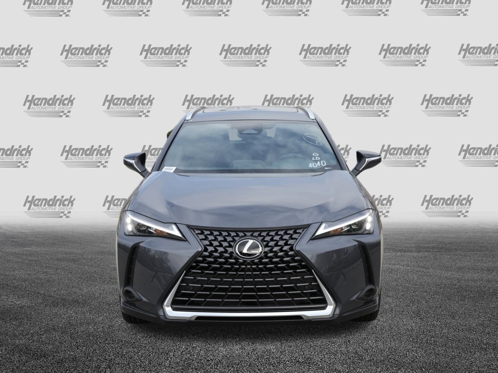 2025 Lexus UX Premium photo 3