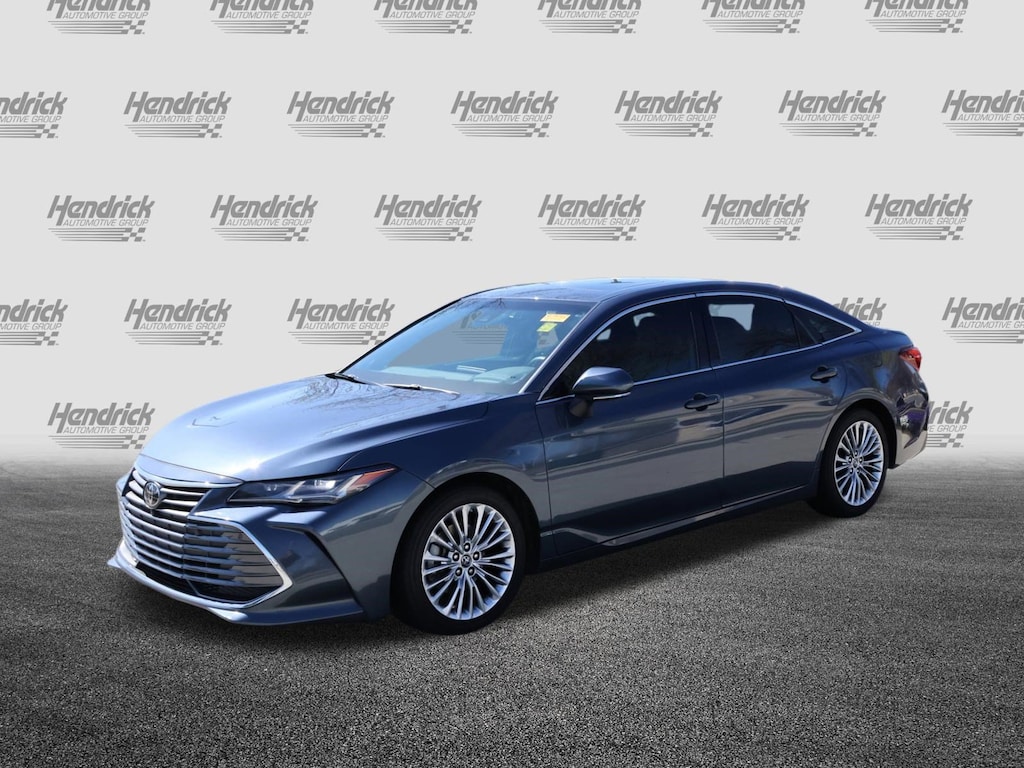 Used 2019 Toyota Avalon Limited Sedan