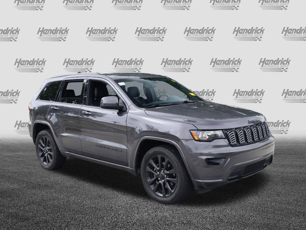Used 2018 Jeep Grand Cherokee Altitude SUV