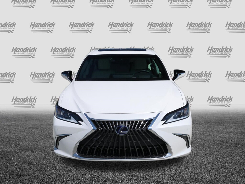 Used 2022 Lexus ES 300h Sedan