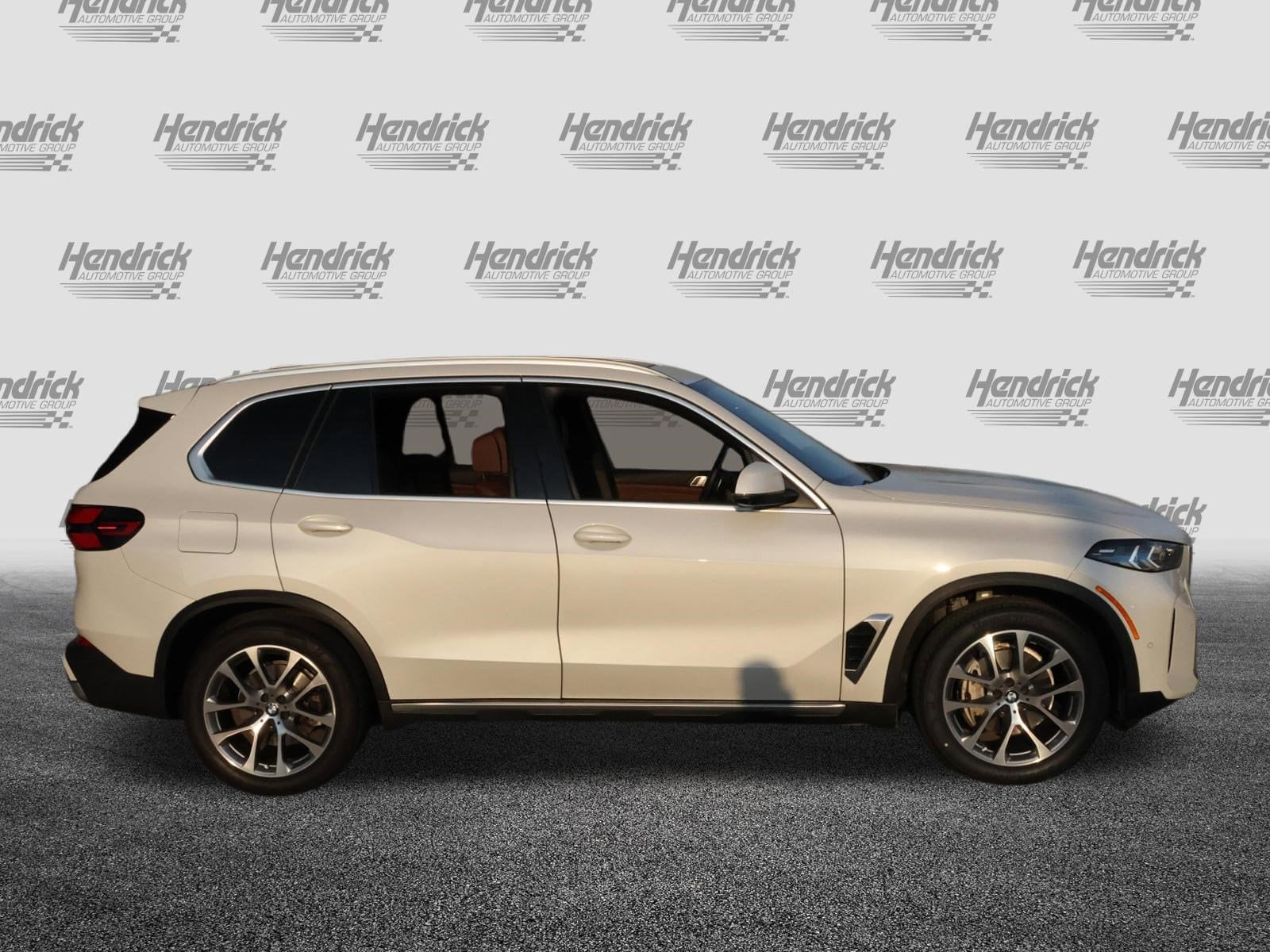 2024 BMW X5 xDrive40i photo 3