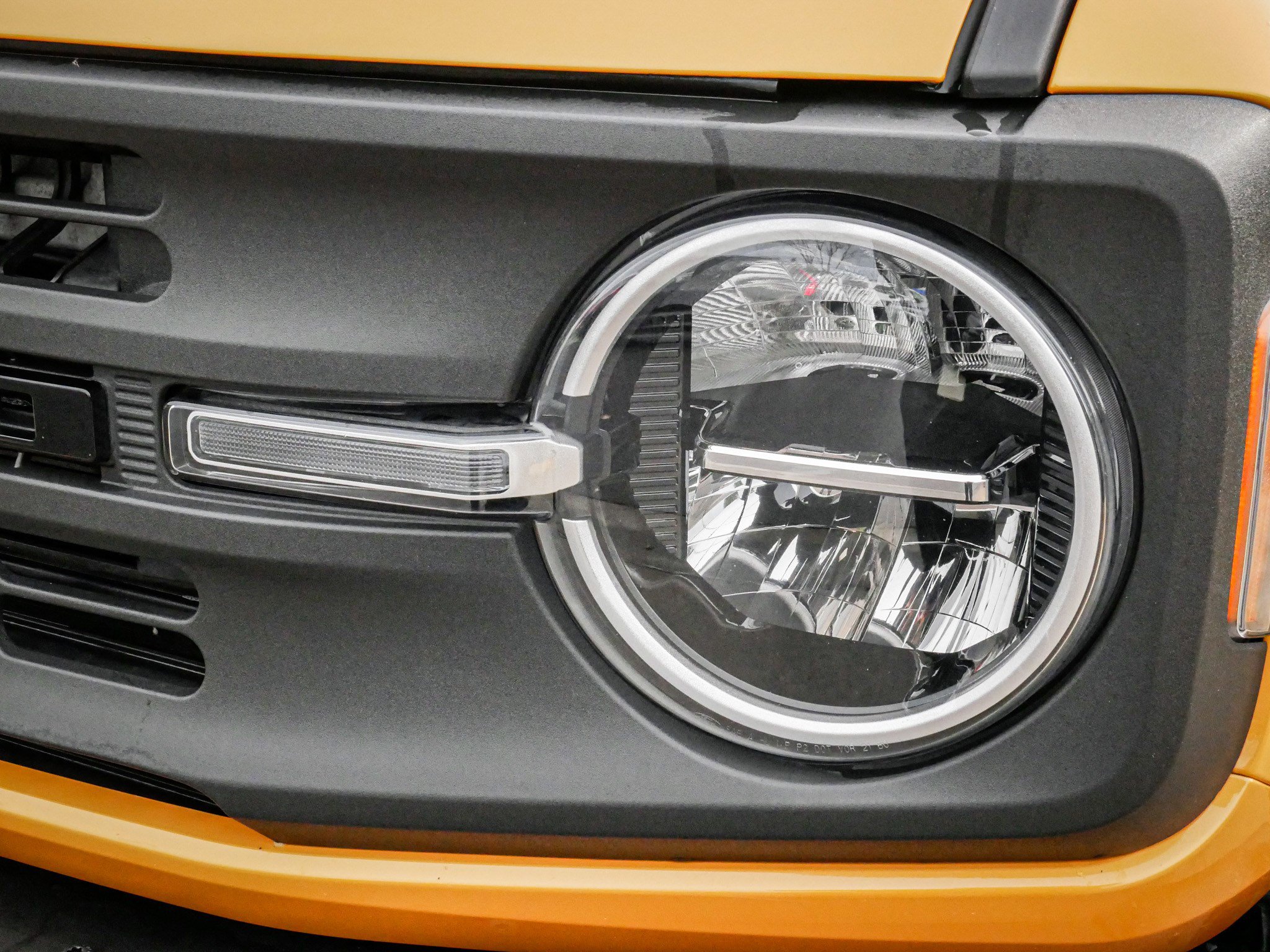 2022 Ford Bronco Base 4 Door 4x4 photo 4