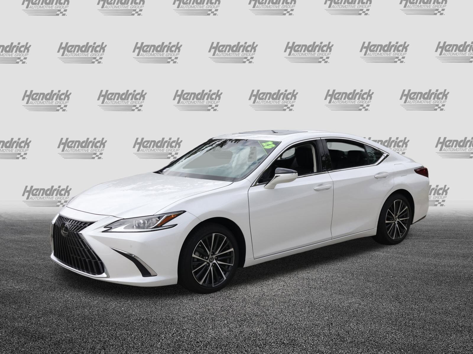 2025 Lexus ES 350 photo 2