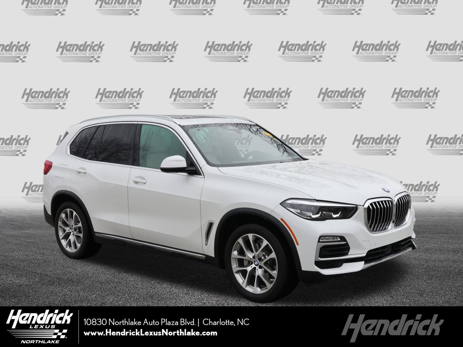 2021 BMW X5 40i's photo
