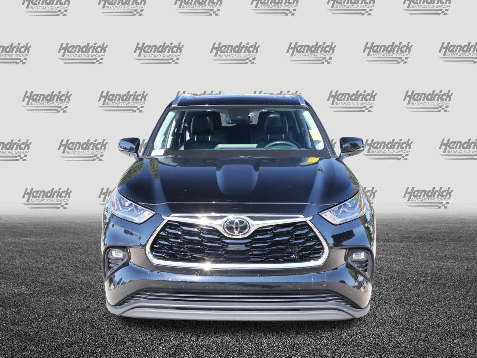 Used 2023 Toyota Highlander Limited SUV
