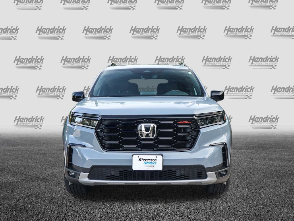 Used 2024 Honda Pilot TrailSport SUV