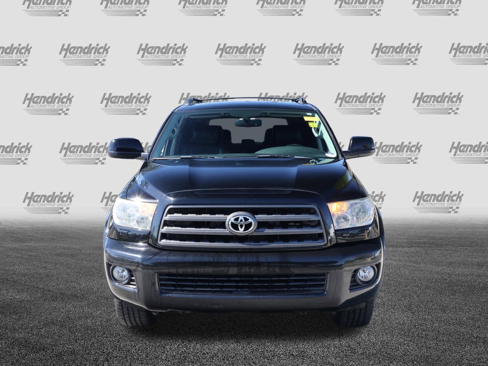 2012 Toyota Sequoia SR5 photo 2