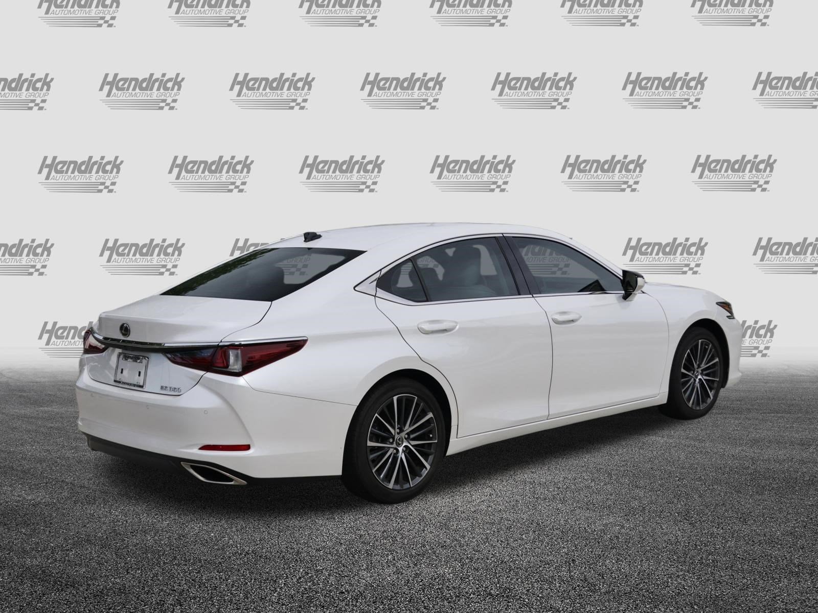 2023 LEXUS ES 350 photo 6