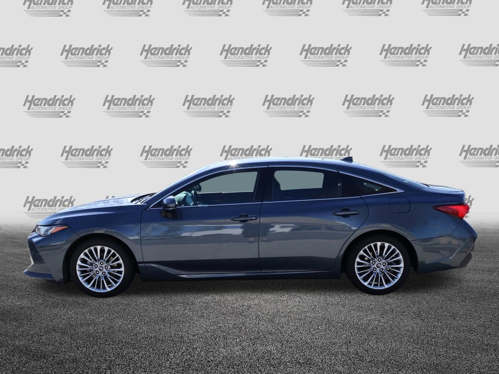 Used 2019 Toyota Avalon Limited Sedan