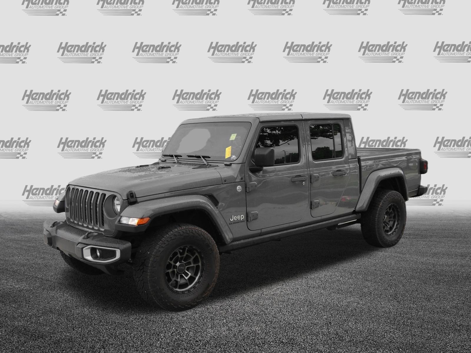 2021 Jeep Gladiator Overland photo 2