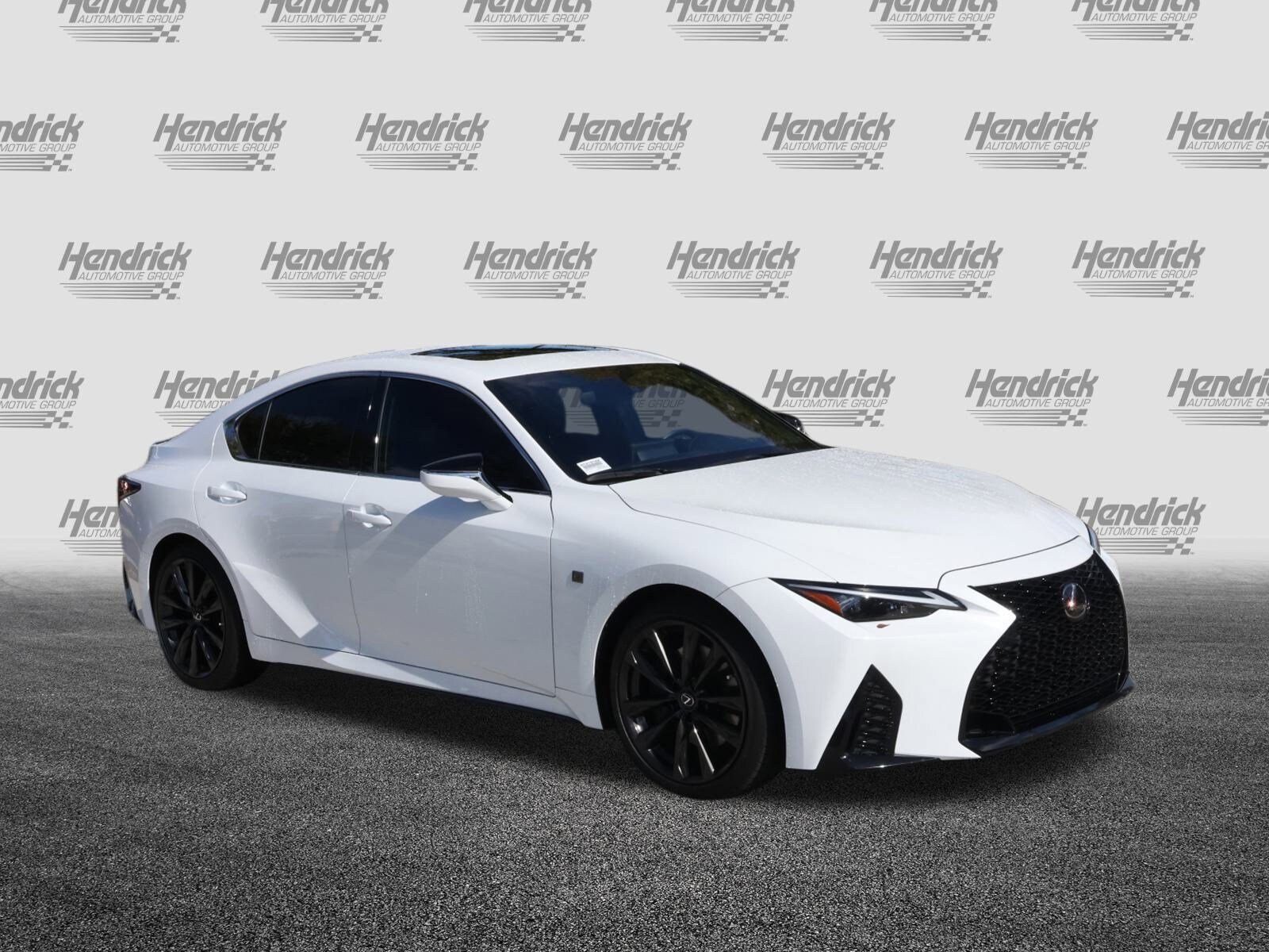 2025 Lexus IS 350 F SPORT photo 2