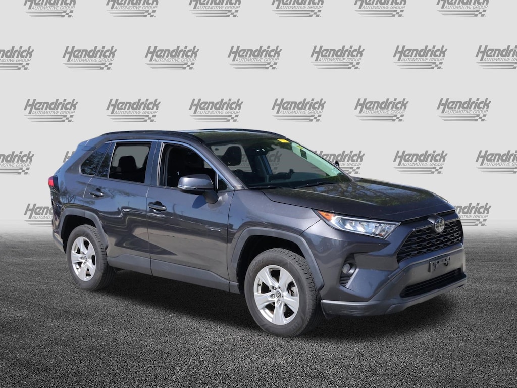 Used 2020 Toyota RAV4 XLE SUV