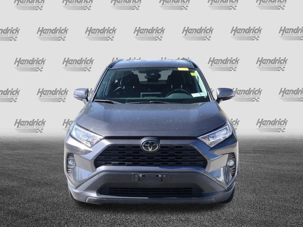 Used 2020 Toyota RAV4 XLE SUV