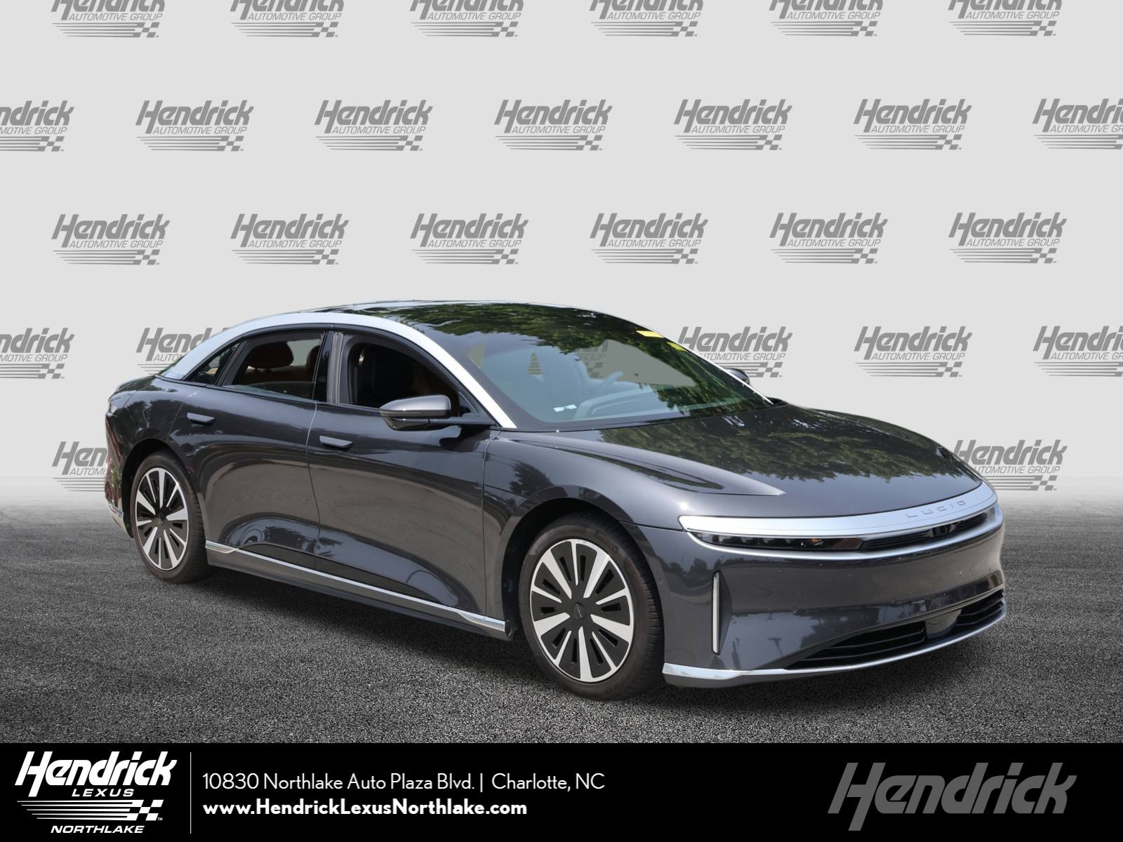 2023 Lucid Air Touring's photo