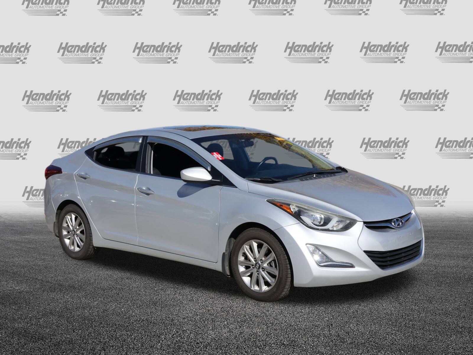 2015 Hyundai Elantra SE photo 2