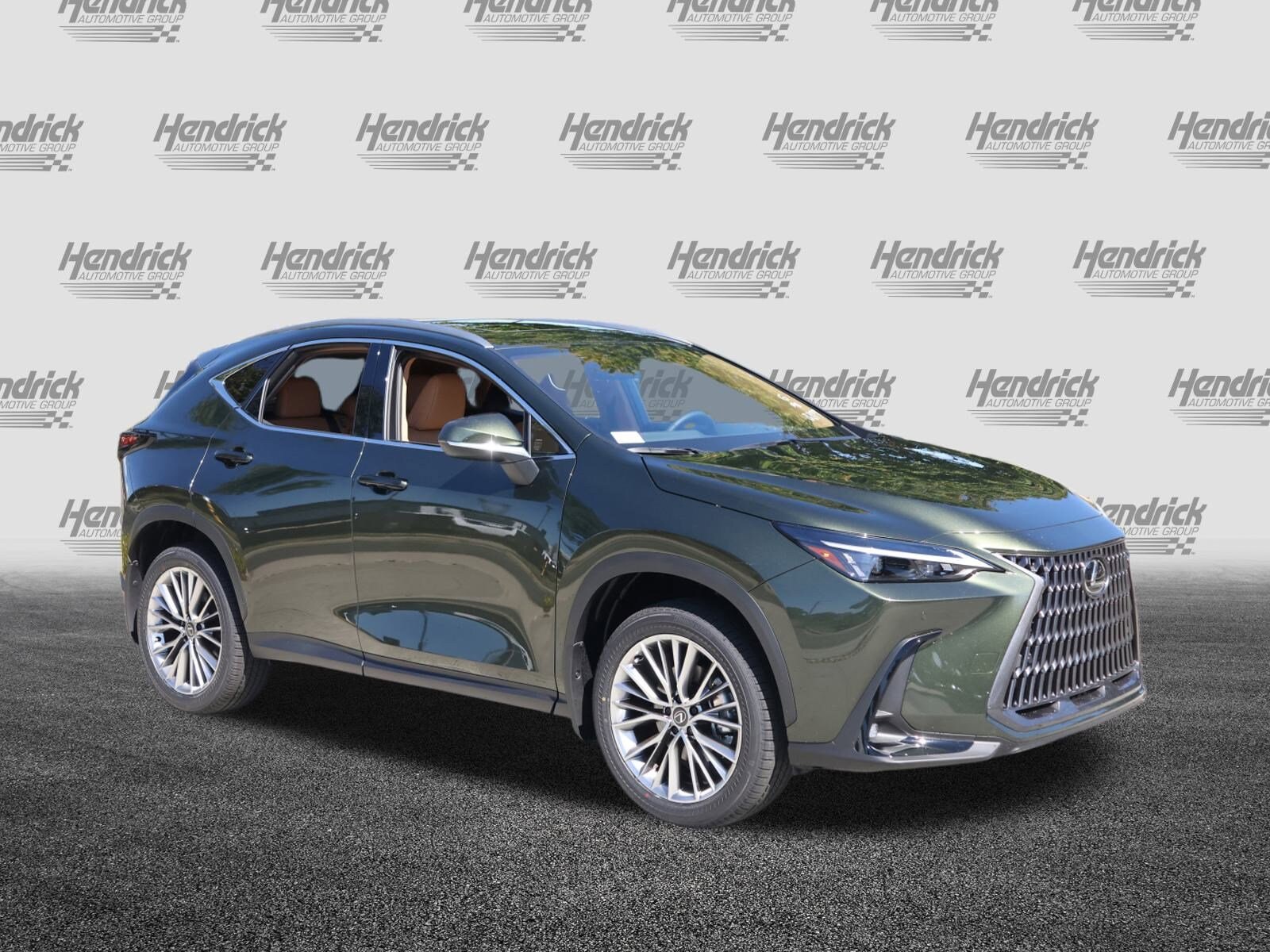 2026 Lexus NX 350h Premium photo 2