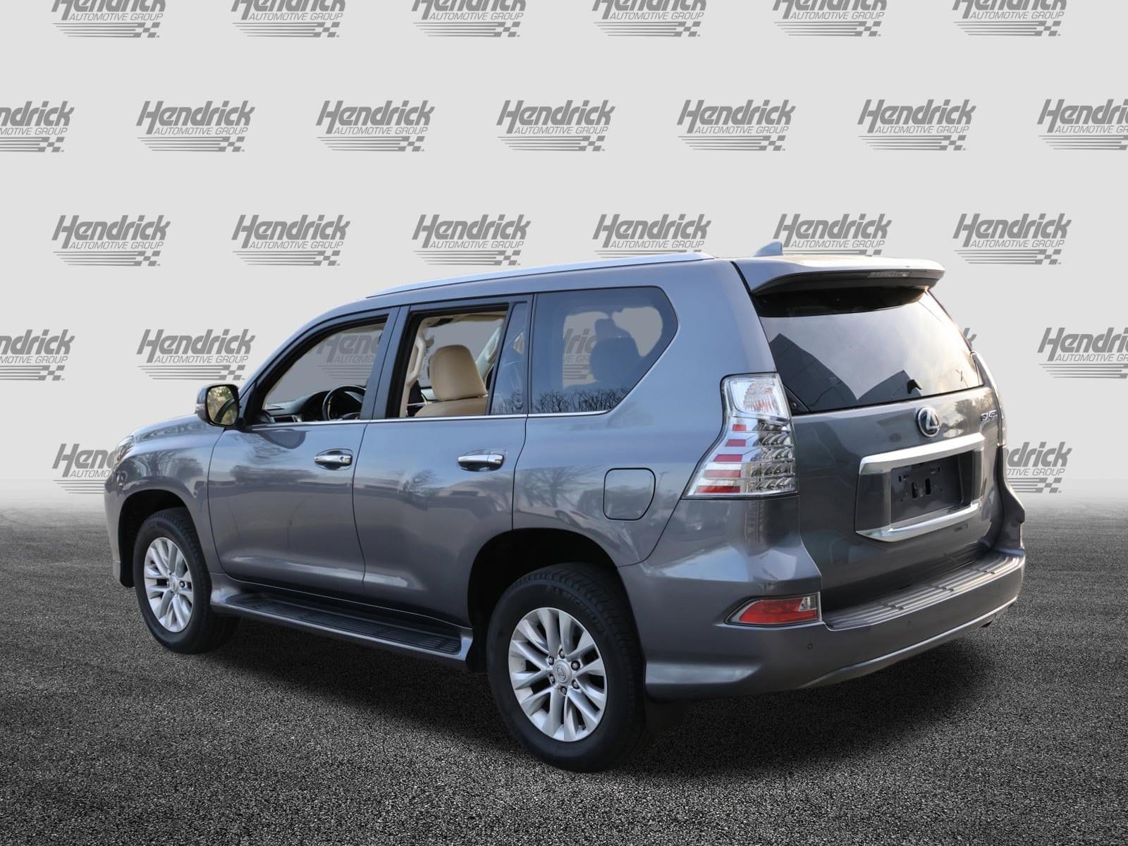 2023 LEXUS GX 460 Premium photo 4