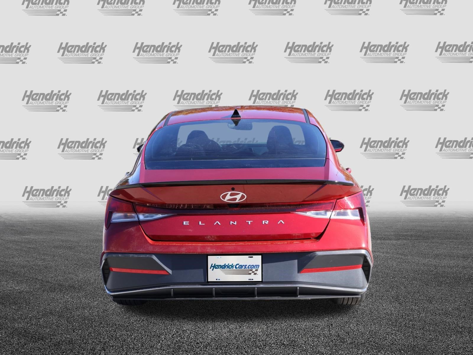 2025 Hyundai Elantra SEL Sport photo 6