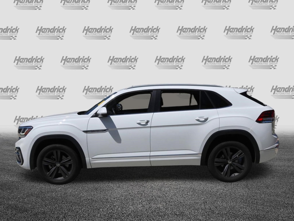 Used 2021 Volkswagen Atlas Cross Sport 3.6L V6 SE w/Technology R-Line SUV