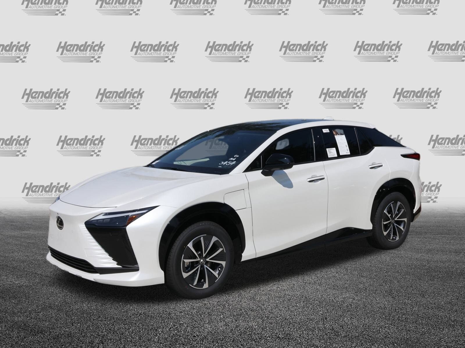 2025 Lexus RZ 450e 300e Premium photo 4