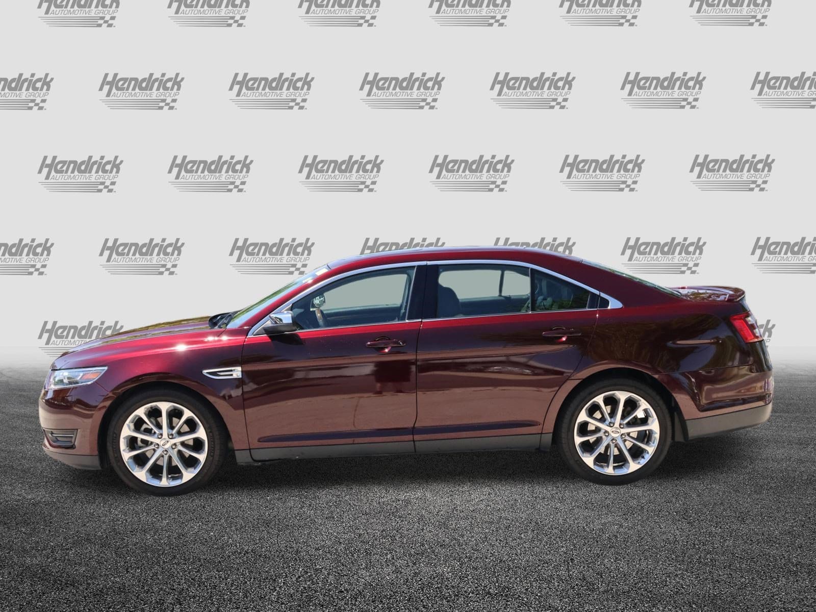 2018 Ford Taurus Limited photo 4