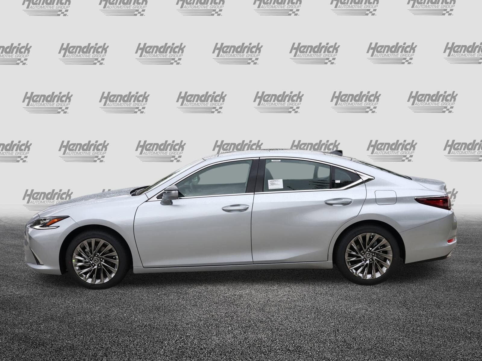 2025 Lexus ES 350 Ultra Luxury photo 3