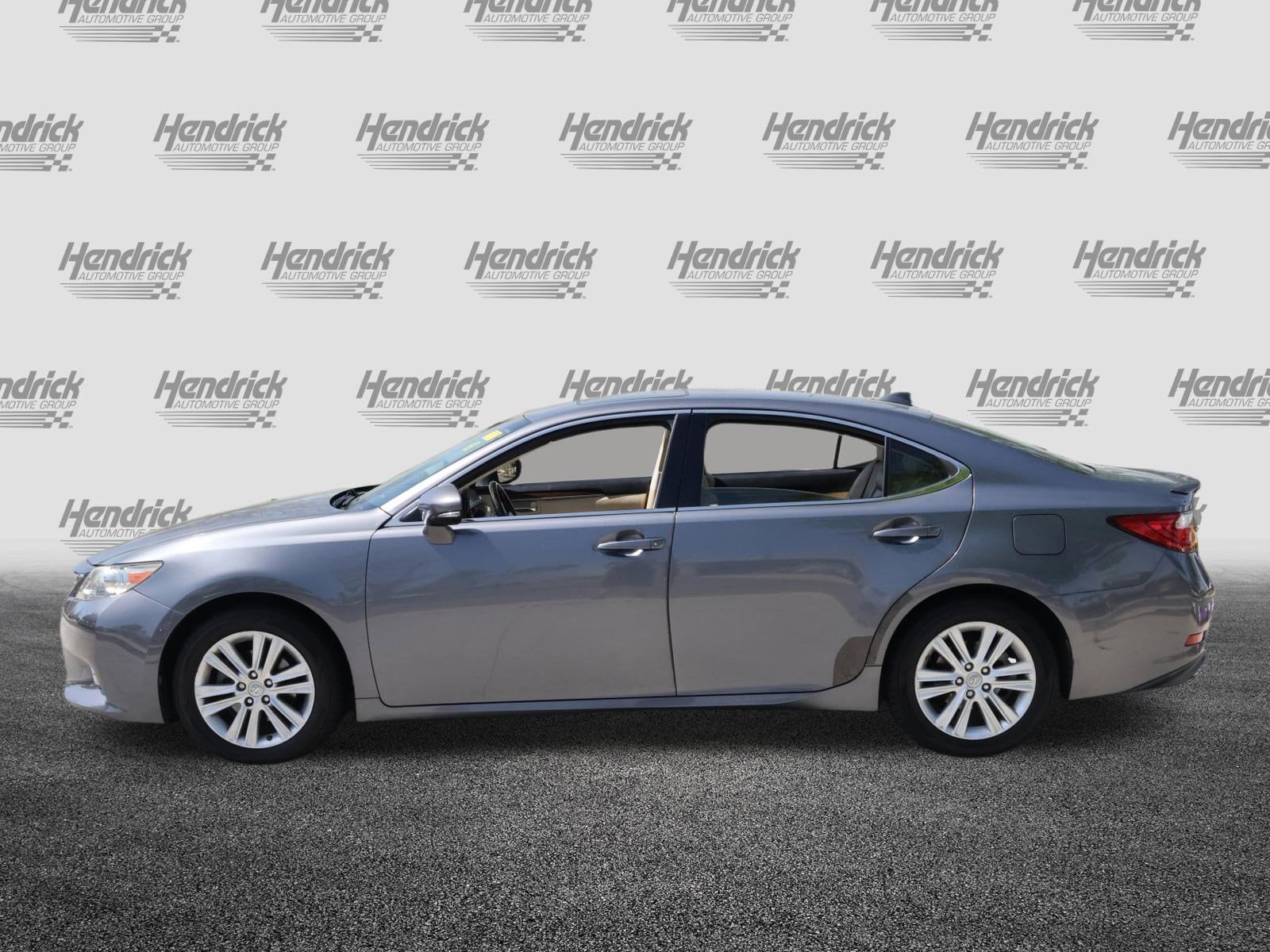 2015 LEXUS ES 350 photo 4