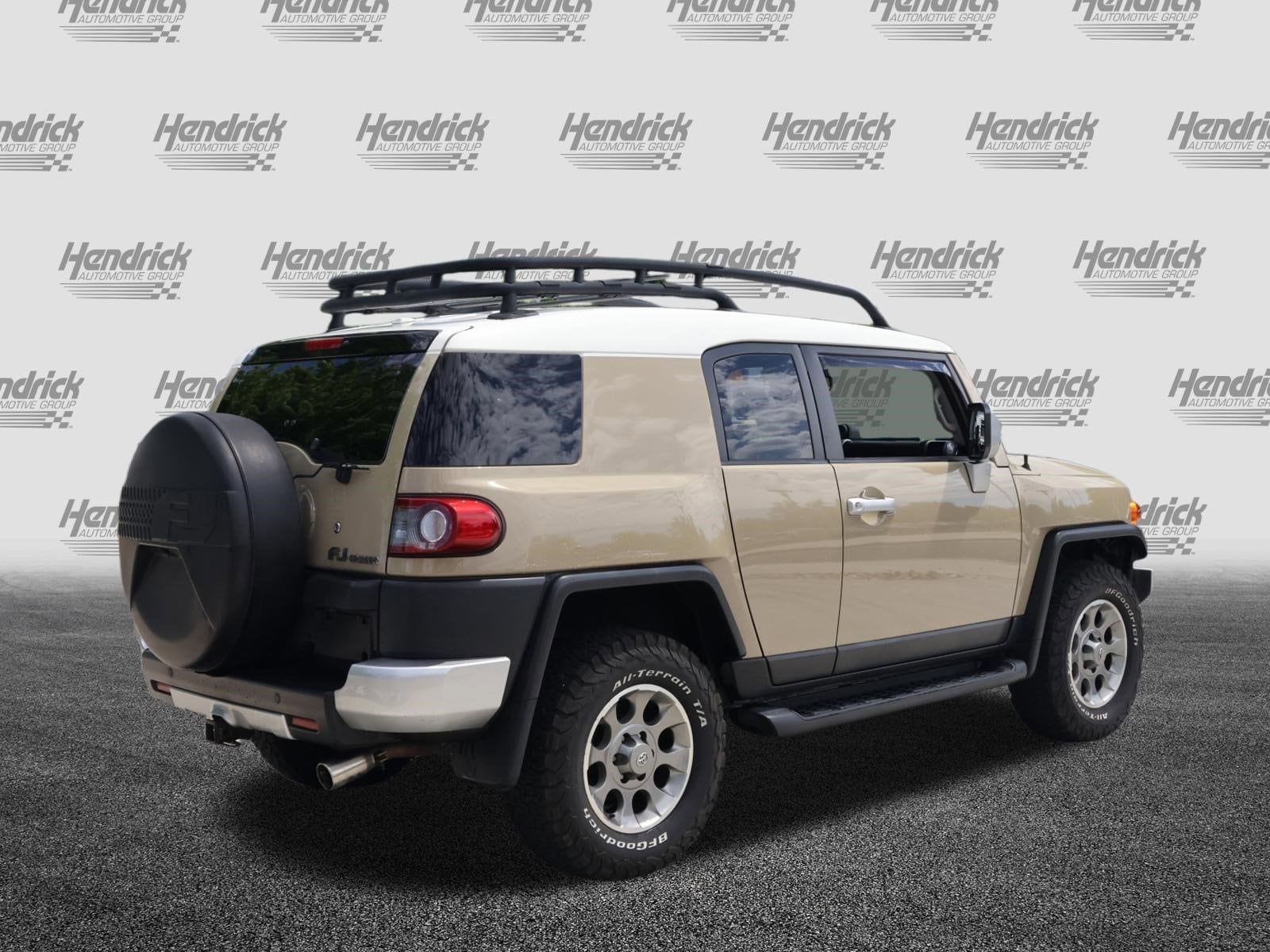 2012 Toyota FJ Cruiser 4WD photo 3