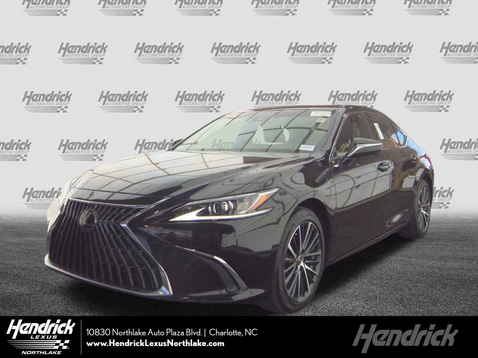 2024 Lexus ES 350's photo