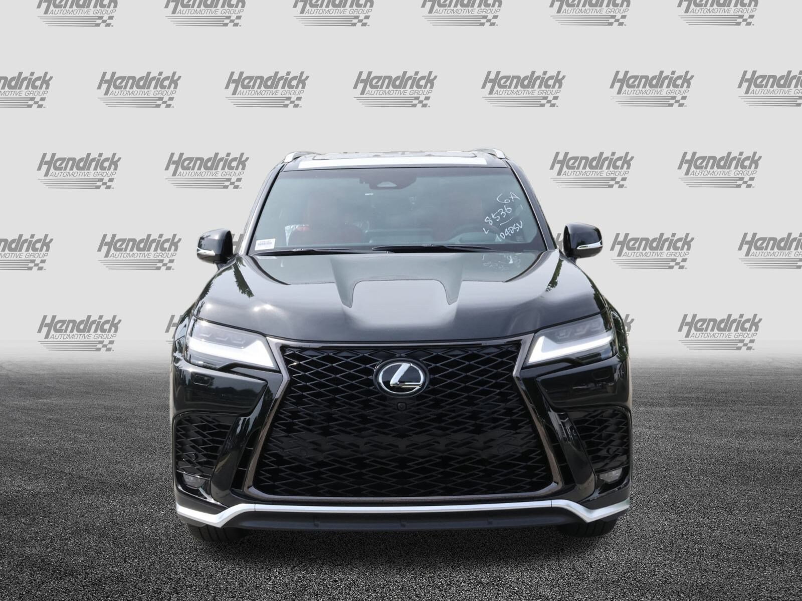 2025 Lexus LX 600 F SPORT Handling photo 2
