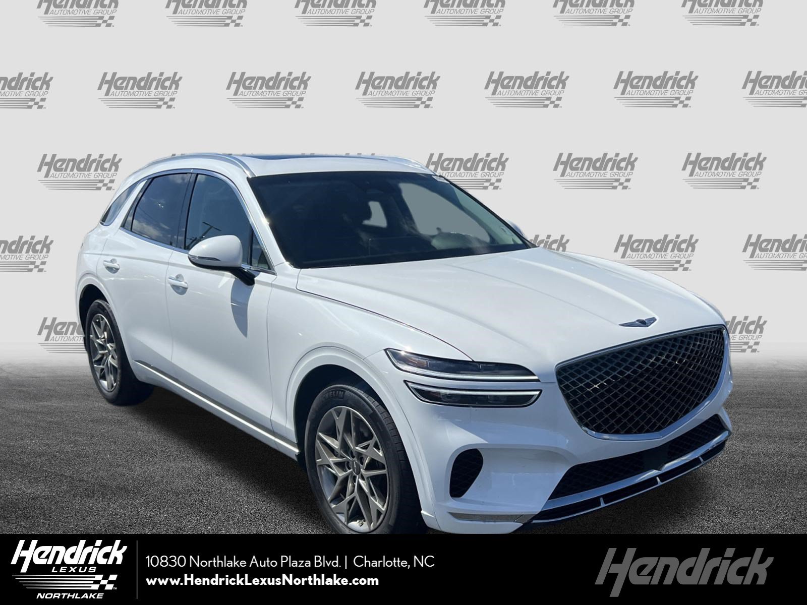 2024 GENESIS GV70 Standard