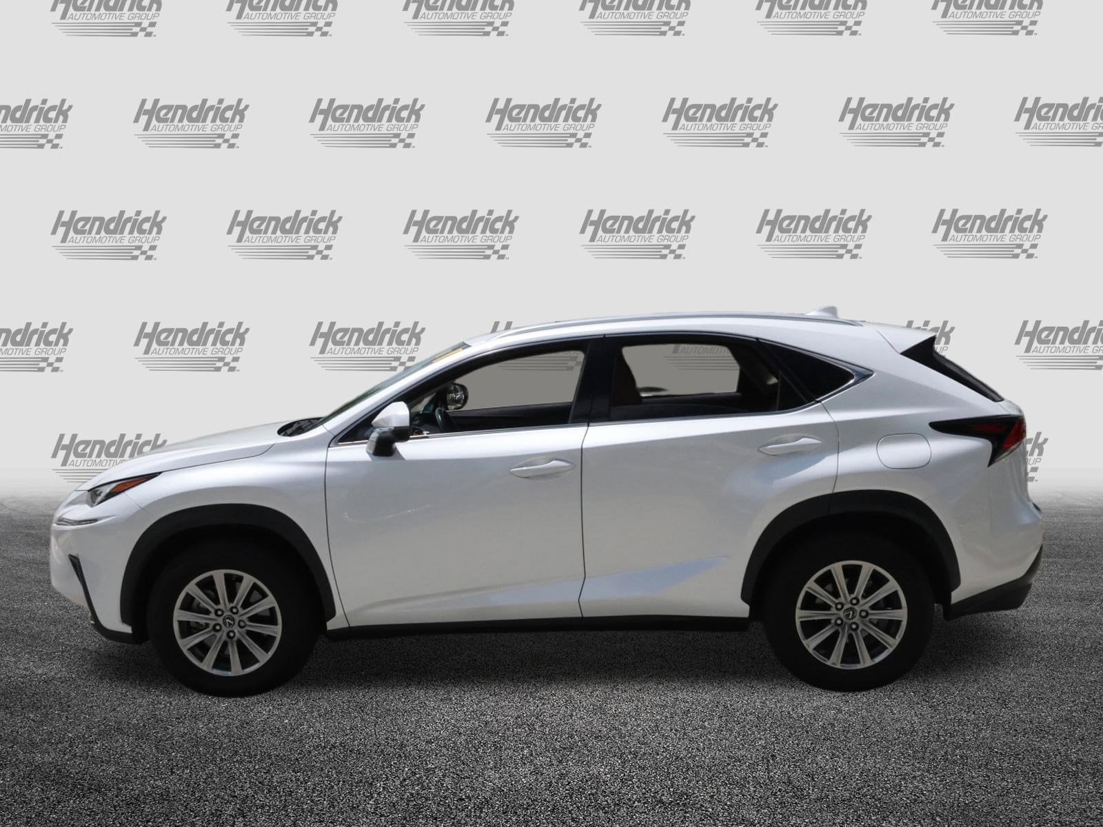 2020 LEXUS NX 300 photo 4