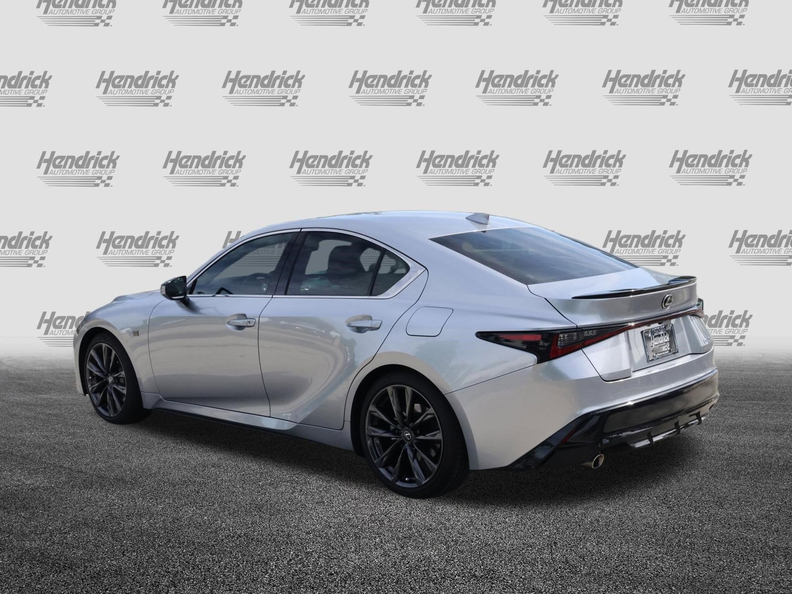 2024 LEXUS IS 300 photo 4